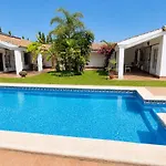 Andalusian Patio 12 Pax With Private Pool *